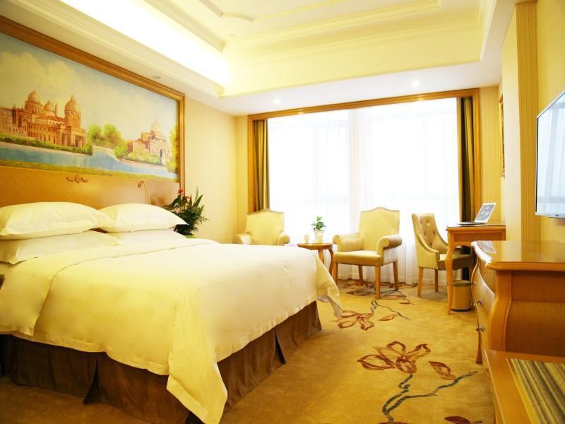 Vienna International Hotel Meizhou Spindle Bridge Branch מראה חיצוני תמונה